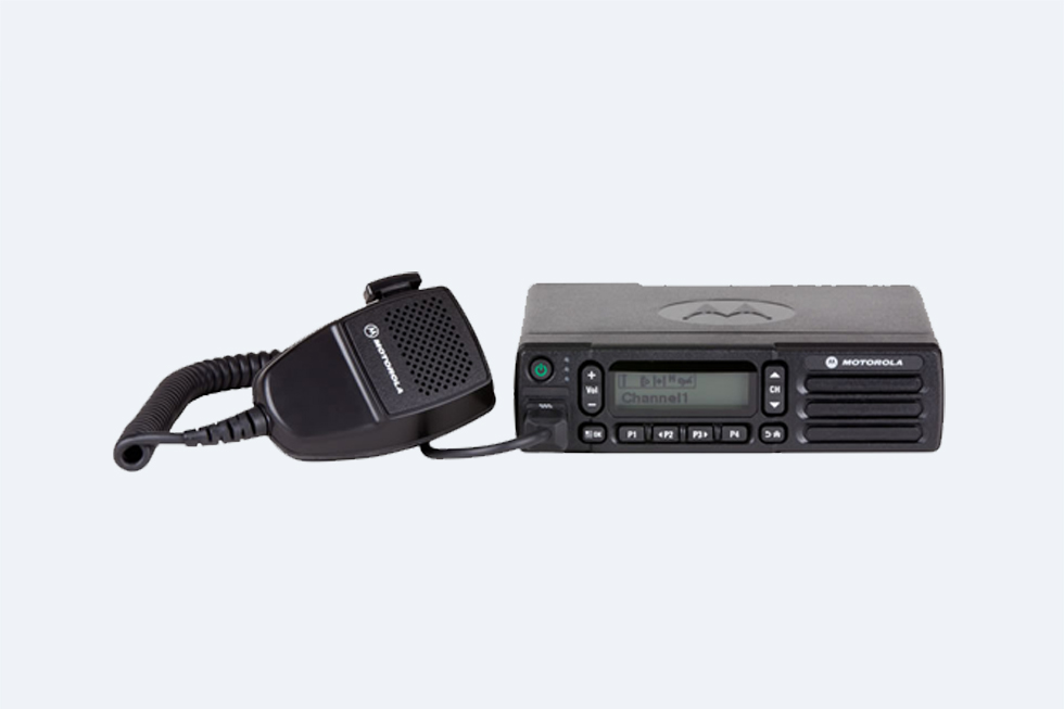 Rádio móvel Motorola Mototrbo DEM500